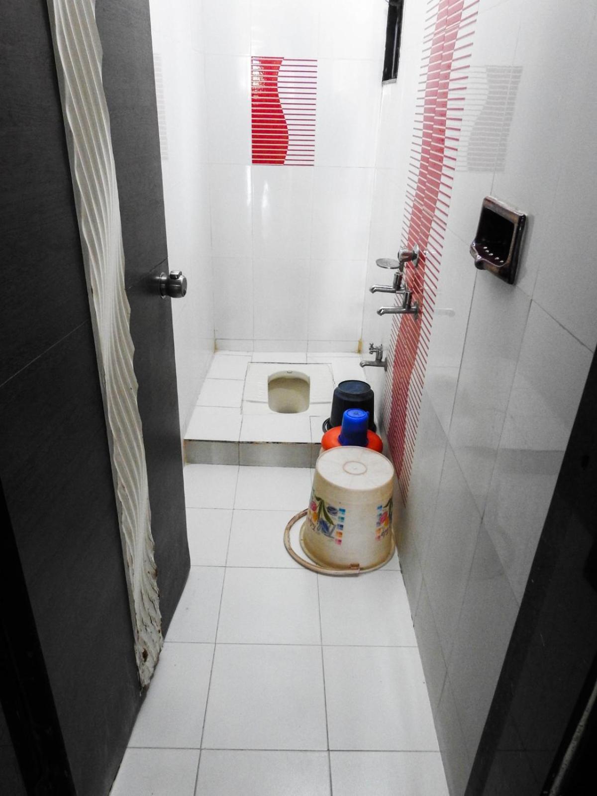 Hotel Shri Sai Darshan 쉬르디 외부 사진